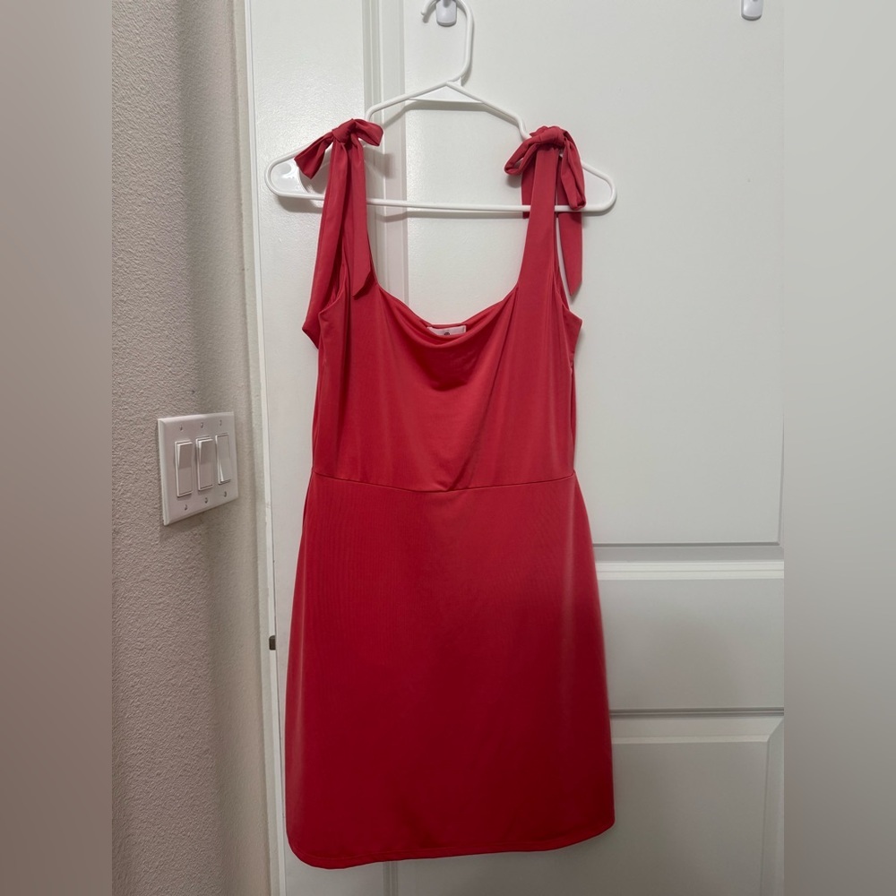 Socialite Coral Sleeveless Mini Dress NWT